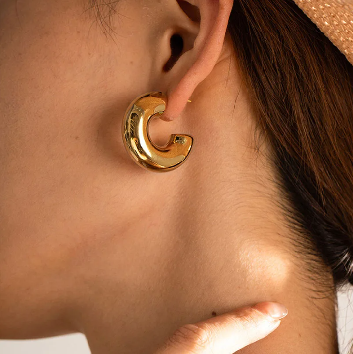 Chunky Earrings C-hape